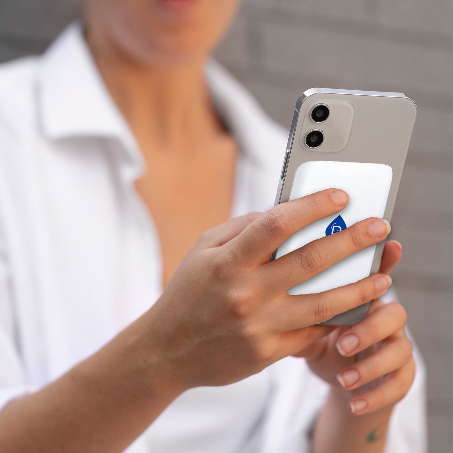 Magnetic Wireless Power Bank – Portable, Powerful, Effortless Charging - Health & Longevity Life